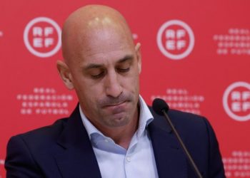 “فيفا” يوقف رئيس الاتحاد الاسباني السابق روبياليس لمدة 3 سنوات