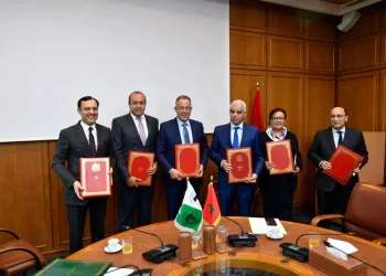 المغرب والبنك الإفريقي للتنمية يوقعان على ثلاث اتفاقيات تمويل بقيمة تزيد عن 2,9 مليار درهم