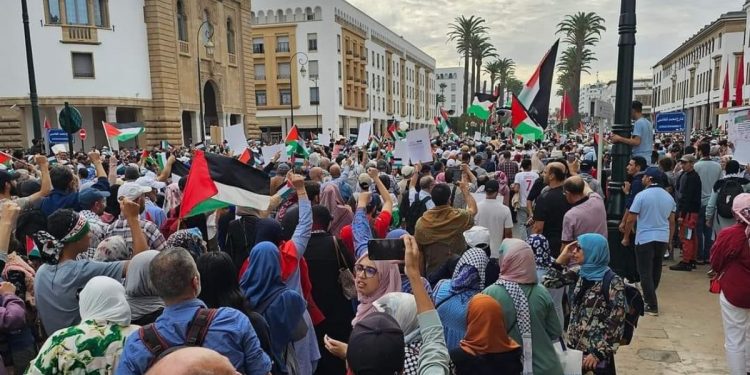 المغاربة يتضامنون مع غزة بالرباط