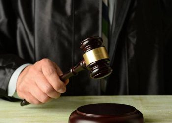 التزوير في محرر رسمي يدخل محاميين لسجن عكاشة