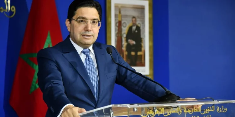 ناصر بوريطة يناقش مع أمين سر اللجنة التنفيذية لمنظمة التحرير الفلسطينية