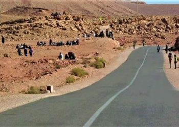 الفقيه بن صالح: تعزيز الشبكة الطرقية في عدة جماعات ترابية بمناسبة ذكرى المسيرة الخضراء