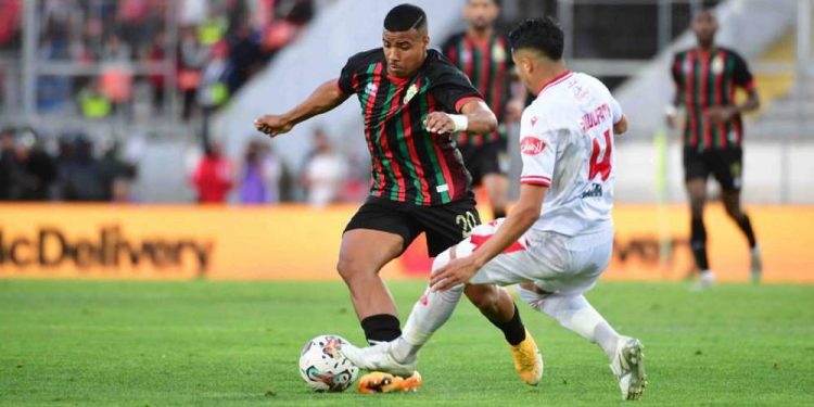 تغيير في توقيت مباراة كلاسيكو الجيش والوداد