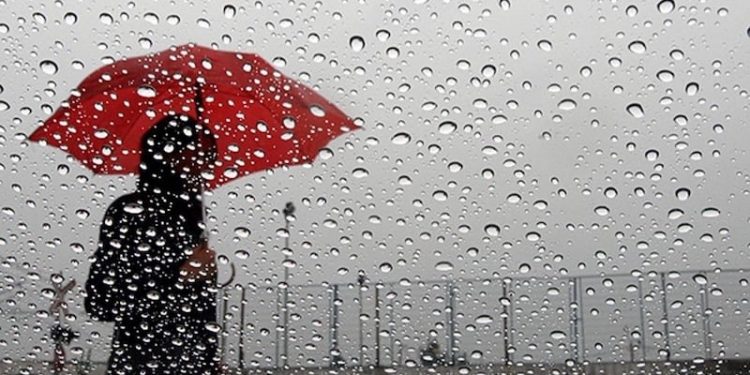 طقس الثلاثاء… أجواء باردة وزخات مطرية بعدد من الجهات