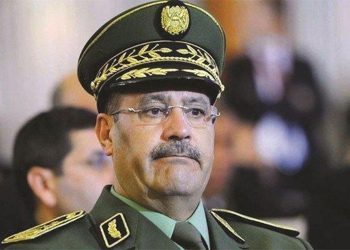 سويسرا اعتاقلات جنرال وازن في الجيش الجزائري