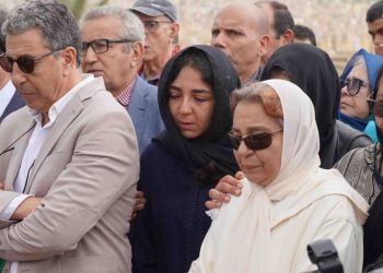 شخصيات سياسية وحقوقية.. تحضر تشييع جثمان أحمد حرزني بالرباط