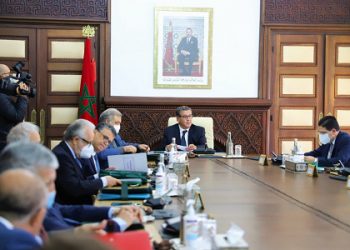 مجلس الحكومة يصادق على مشروع مرسوم يتعلق بضبط قطاع الكهرباء
