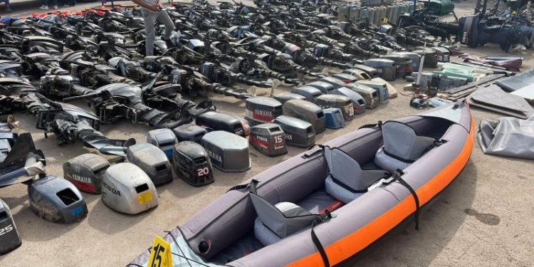 تفكيك شبكة تنشط في عمليات الهجرة السرية