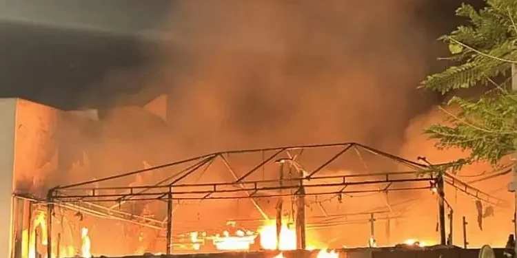 حريق مهول يلتهم مطعم شهير بالرباط