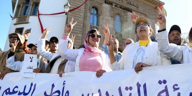 بنموسى يقرر معاقبة الأساتذة بقرار جديد