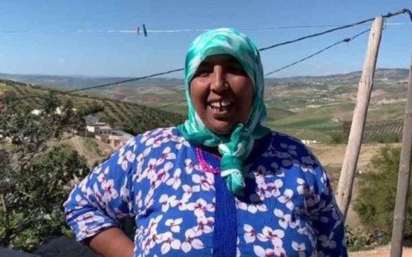 “مي نعيمة” تخلق الجدل من جديد