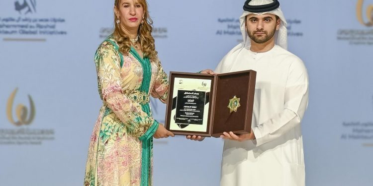 تتويج بشرى كربوبي بجائزة محمد بن راشد آل مكتوم للإبداع الرياضي