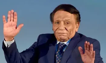 الزعيم يقرر الإعتزال