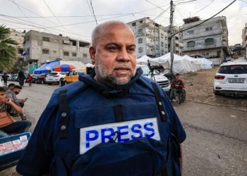 من جديد.. الصحفي الفسلطيني وائل الدحدوح يفجع صباح يومه الأحد برحيل أحد أفراد أسرته