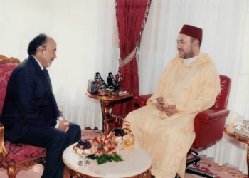 جلالة الملك محمد السادس يعزي  أسرة النقيب بنزاكور