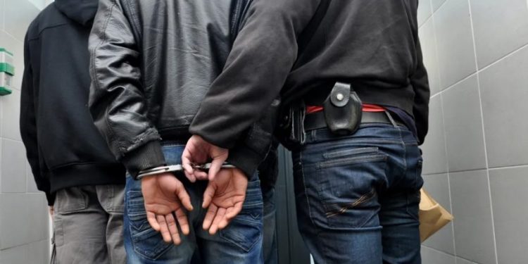توقيف شخص بتهم إضرام النار عمدا بالبيضاء