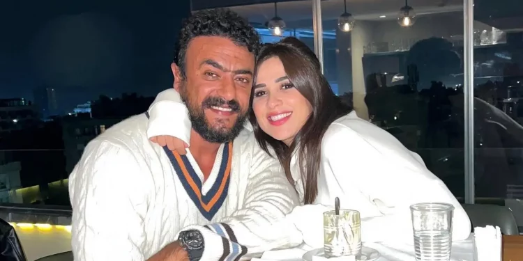 ياسمين عبد العزيز تكشف حقيقة طلاقها