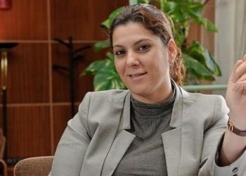 المنصوري توجه رسالة ملغومة إلى وهبي
