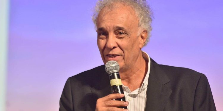 تكريم المخرج حسن بنجلون في مهرجان الأقصر للسينما الإفريقية