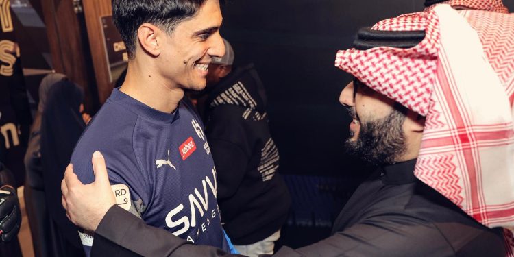 رئيس الهيئة العامة للترفيه بالسعودية يشيد بياسين بونو