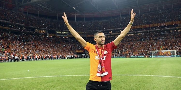 غلطة سراي يكشف إصابة زياش