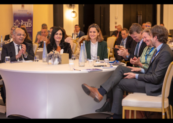 غيثة مزور تترأس مراسيم الإطلاق الرسمي لشبكة سفراء الإدارة الرقمية