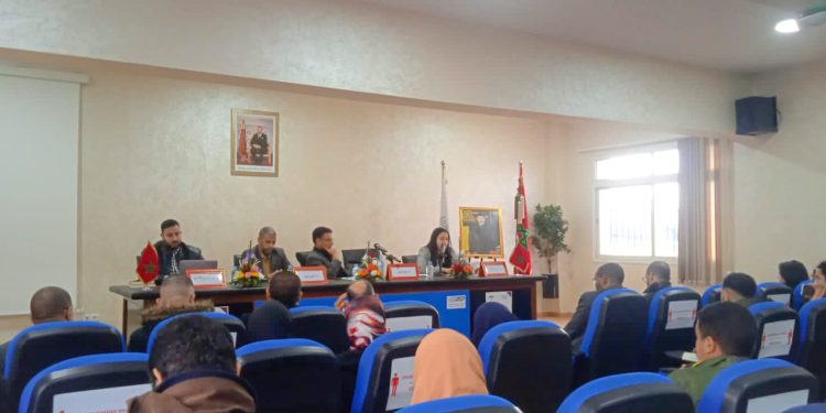 الفلسفة والأدب في السياق المغربي المعاصر موضوعا لندوة بكلية الآداب بنمسيك