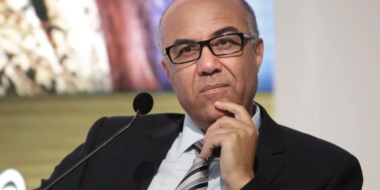 ميراوي يكشف حقيقة توزيع “صفر” لطلبة الطب المقاطعين للامتحانات