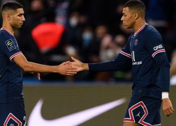 مبابي يطلب من ريال مدريد التعاقد مع حكيمي
