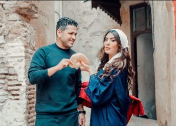 الشاب يونس يتقاسم كواليس “بغاونا نتقارقو” مع جمهوره