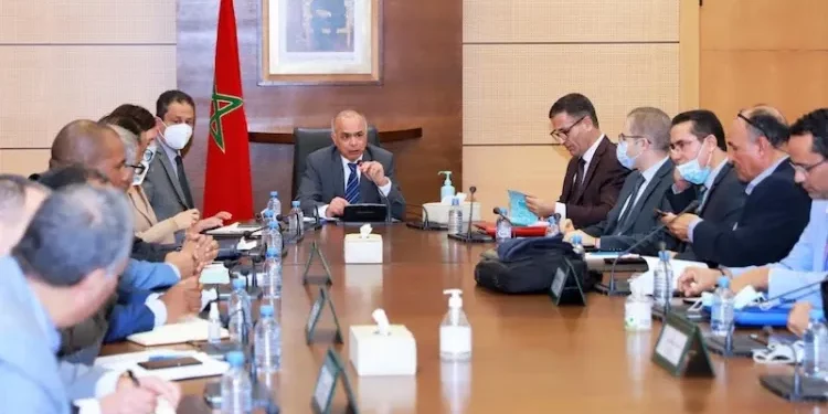 من جديد .. بنموسى يستدعي النقابات التعليمية