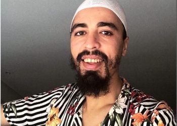 هاشم البسطاوي يسخر من سعيدة شرف