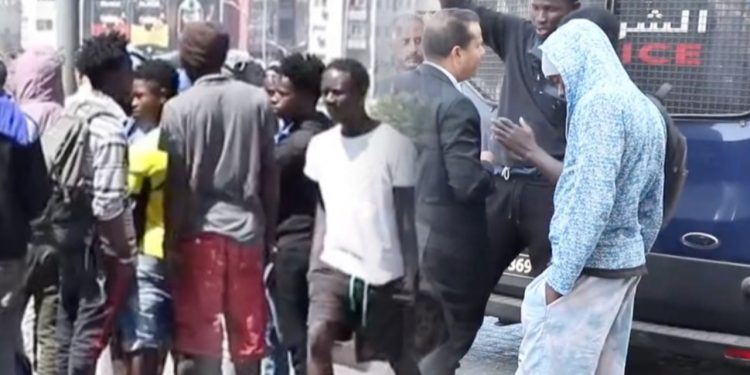 حملة تطهيرية لأمن البيضاء لمحاربة تسول المهاجرين الأفارقة جنوب الصحراء
