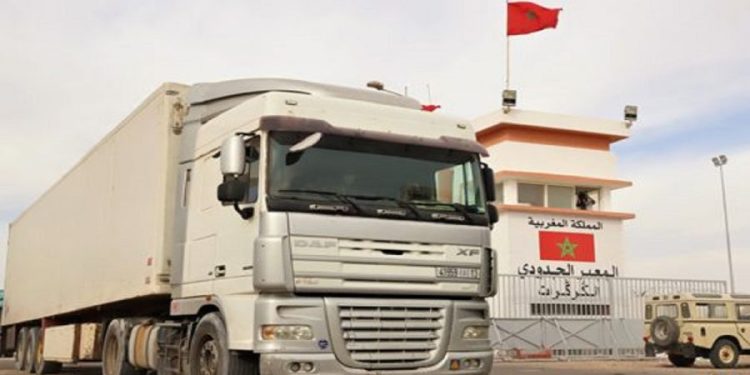 الكركرات تضبط كميات مهمة من المخدرات داخل شاحنة لنقل السمك المجمد