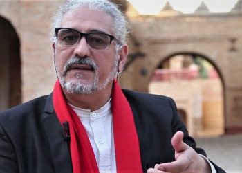 الفنان الشوبي يتوسل المغاربة بالدعاء له