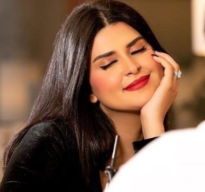 سلمى رشيد تكشف عن وجهها الحقيقي