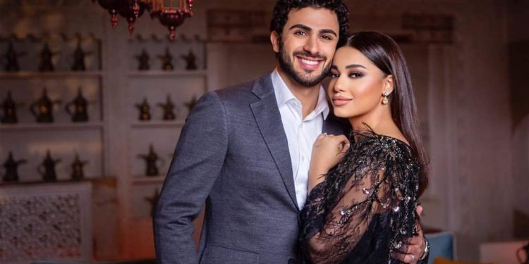 الفنانة رحمة رياض تستقبل مولودتها الأولى “عالية”