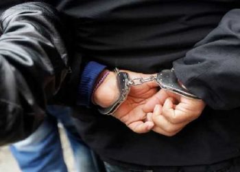 توقيف سنئق سيارة أجرة بالدار البيضاء بتهمة تورطه بالسرقة تحت التهديد
