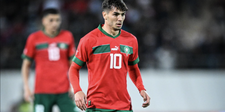 إبراهيم دياز: فخور وسعيد بمباراتي الأولى رفقة المنتخب الوطني.. شكرا أكادير