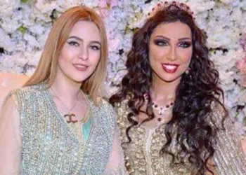 الفنانة خولة بنعمران تفاجئ دنيا بطمة
