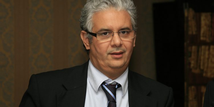 نزار بركة يجري مباحثات مع أوسكار بوينتي سانتياغو وزير النقل والتنقل المستدام الإسباني