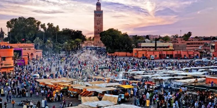 المدينة الحمراء تحتضن المهرجان العالمي للشعر