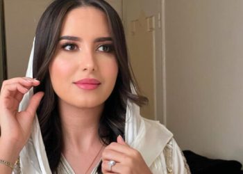 الفنانة جيهان كيداري تُرزق بمولودها الأول
