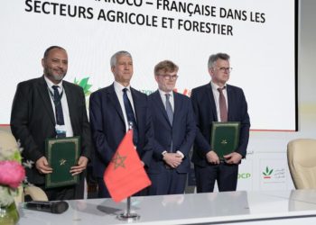التوقيع على خارطة طريق للشراكة في مجالي الفلاحة والغابات بين المغرب وفرنسا
