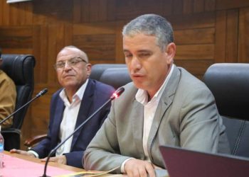 الكلية متعددة التخصصات بخريبكة تحتفي بإصدار الدكتور عبد الفتاح شهيد “الشعر والهوية”
