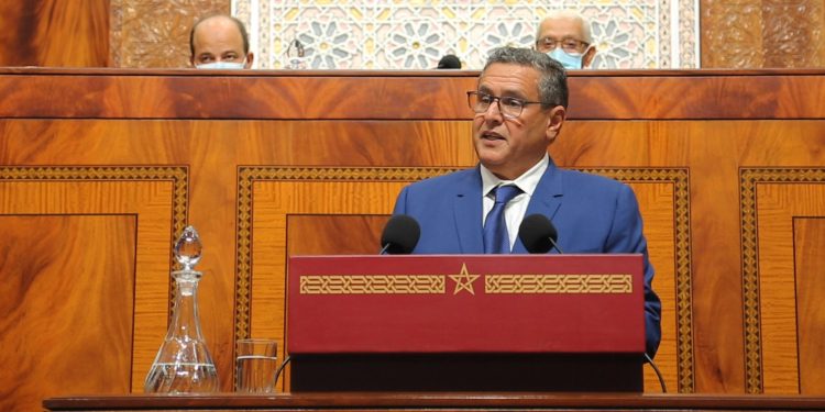 أخنوش: الحكومة أقرت زيادة صافية للأطباء تصل إلى 3800 درهم