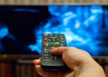 برلماني ينتقد البرامج التلفزية خلال رمضان