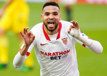 النصيري مرشح لنيل جائزة متميزة