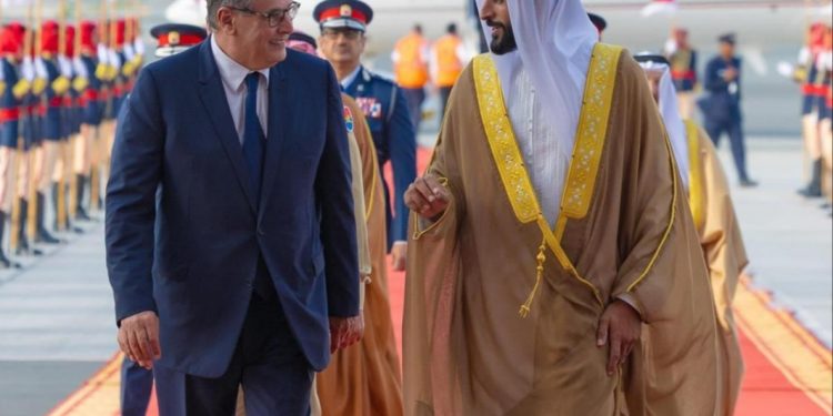 رئيس الحكومة يحل بالمنامة لتمثيل صاحب الجلالة في القمة العربية في دورتها 33