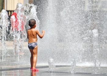 نشرة إنذارية: موجة حر تصل إلى 42° تجتاح عددا من أقاليم المملكة